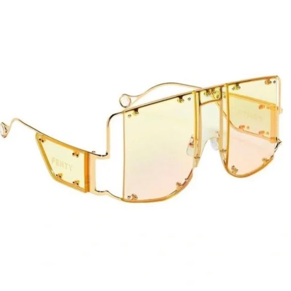Fenty Beauty Accessories - Fenty Blockt Mask Sunglasses Chardonnay